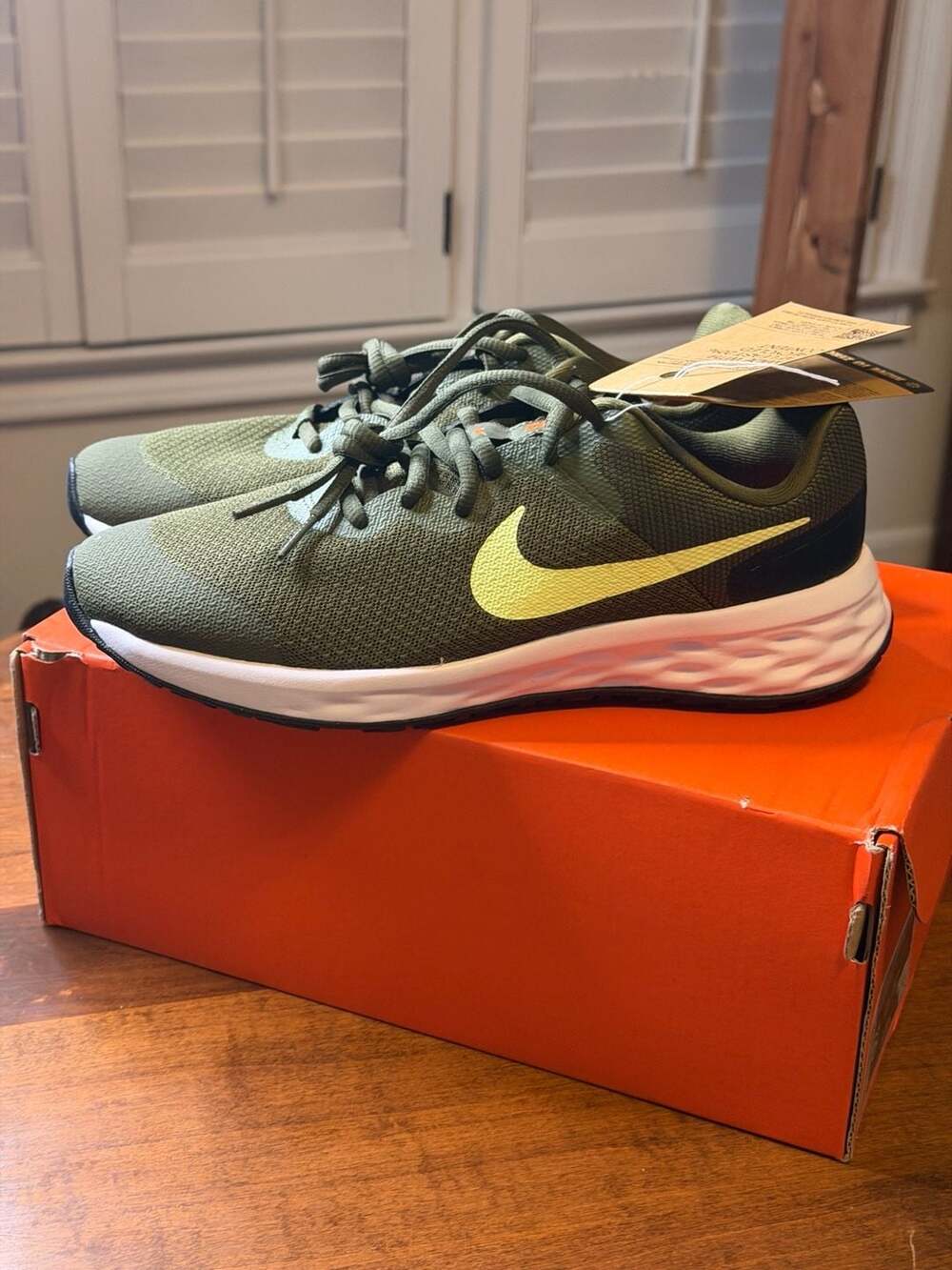 Nike Revolution 6 NN GS Running Shoes Rough Green Barely Volt Black 6.5Y